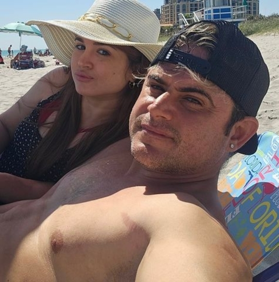 Meet your Posher, Mairelis - Picture 1 of 1